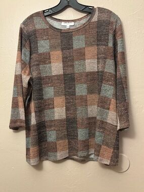 Brown Plaid Knit Long Sleeve Top 🆕
